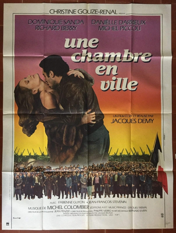 Le 09/12/2020 UNE CHAMBRE EN VILLE